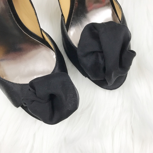 Badgley Mischka Peep Toe Heels - Picture 3 of 8